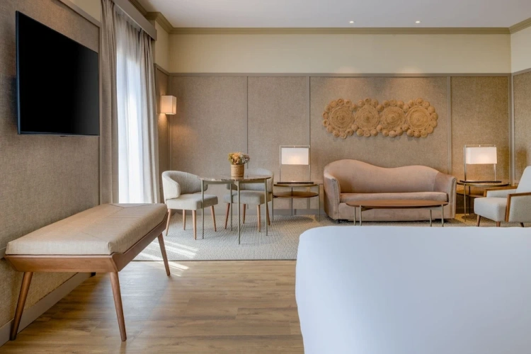 Superior Double room with balcony