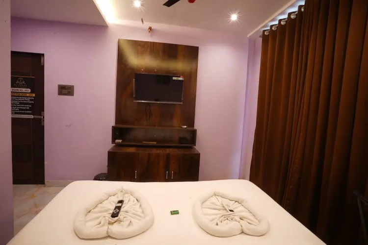 Hotel Blissful