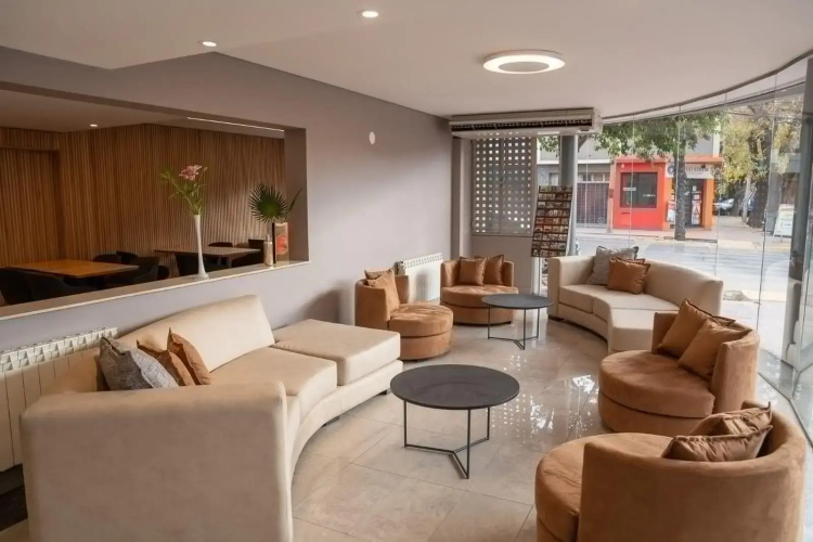 Urbana Suites