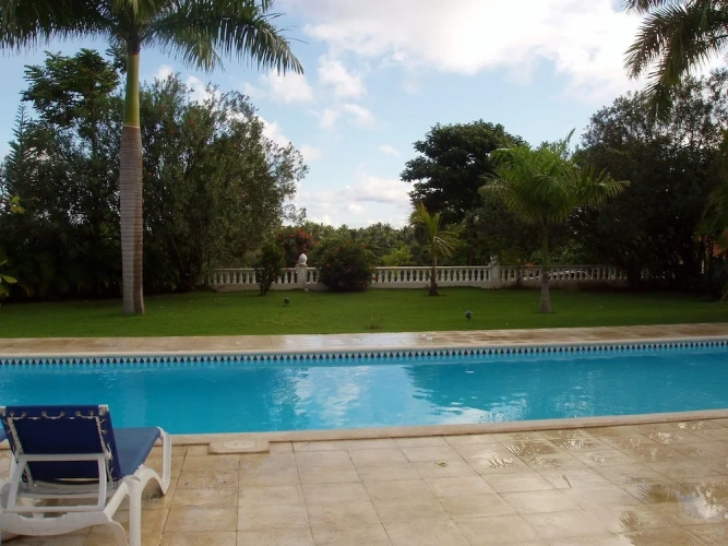 3 Bedrooms Villa