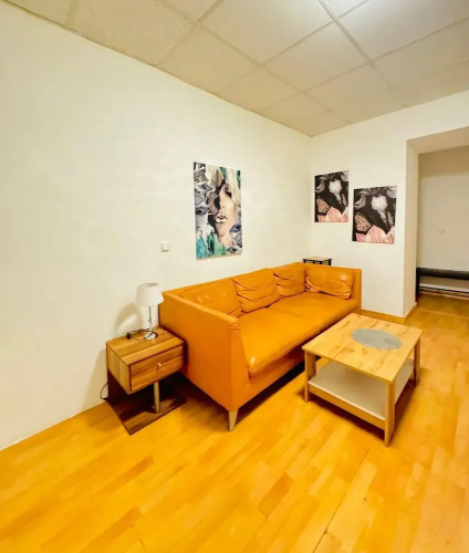 Cozy 2BR Apt Sleeps 6 Direct City Access
