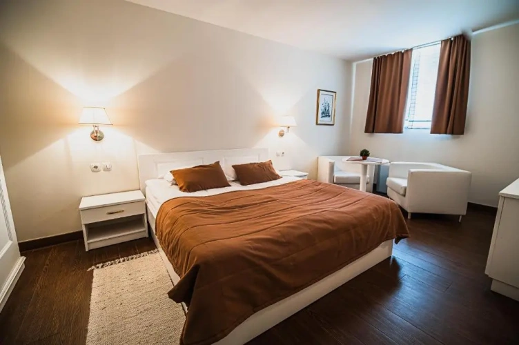 Standard Double room with view