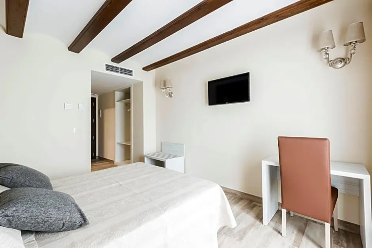 hotel Atiana