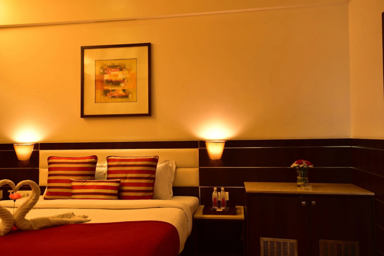 Hotel Surya Royal