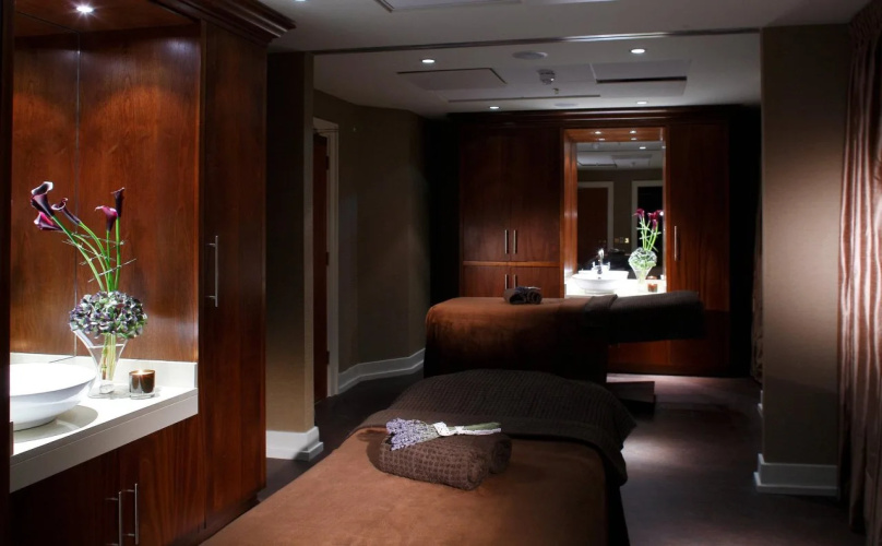 The Shelbourne, Autograph Collection