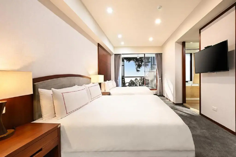 Alishan Hotel