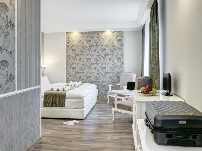 Deluxe Double room