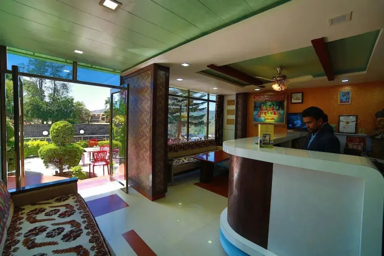 Hotel Abu Grand