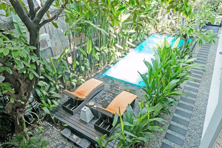 ZEN Rooms Kuta Theater