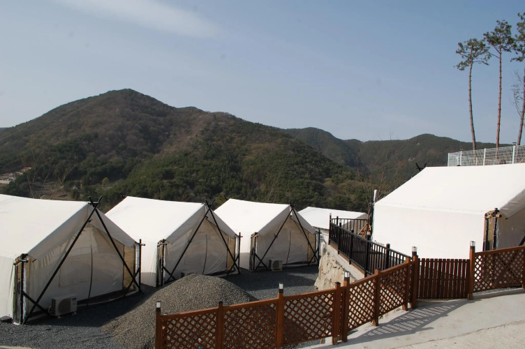 Sandeulbada Pension and Glamping