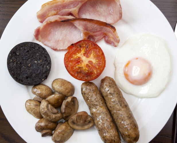 Dinichean HouseOver view