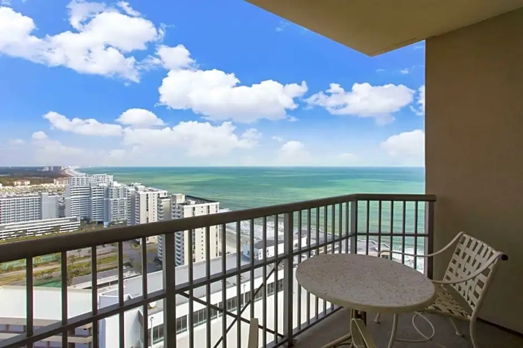 Standard Double room with balcony and with ocean view