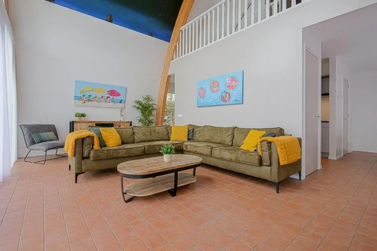 4 Bedrooms Cottage