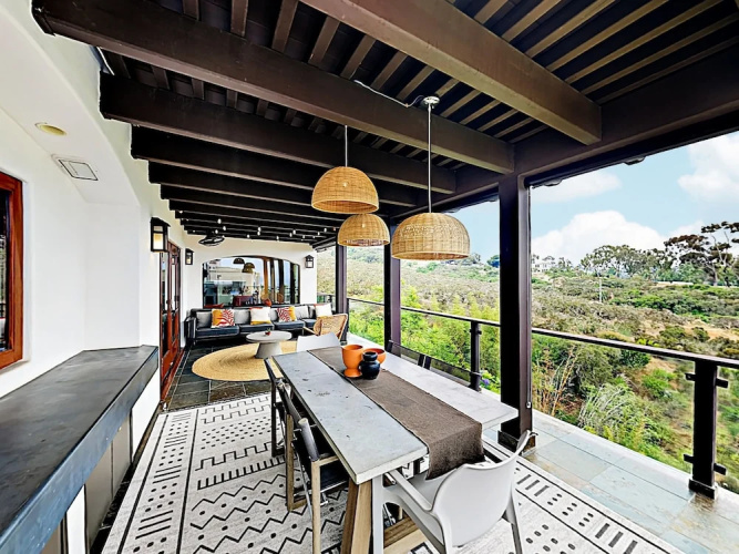 1633 La Jolla - 4 Br Home