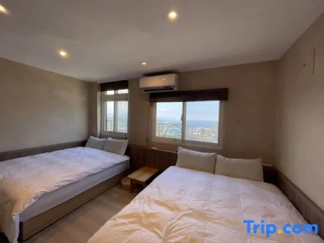 Standard Family room with sea view