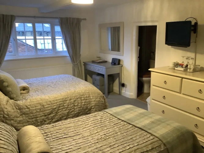 Double Suite