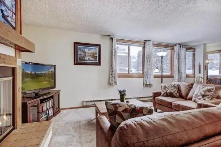 Ski Hill 36 by RedAwning