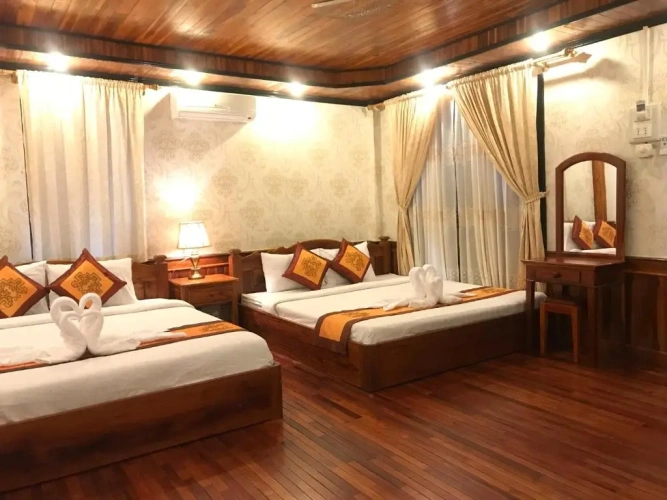 Deluxe Family Suite