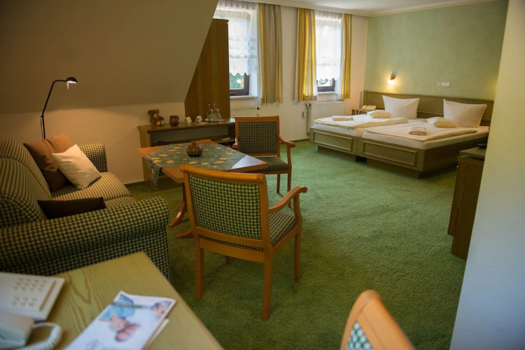 Flair Waldhotel Mellestollen