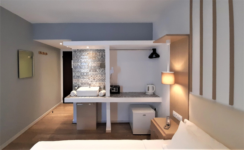 Elite Hotel