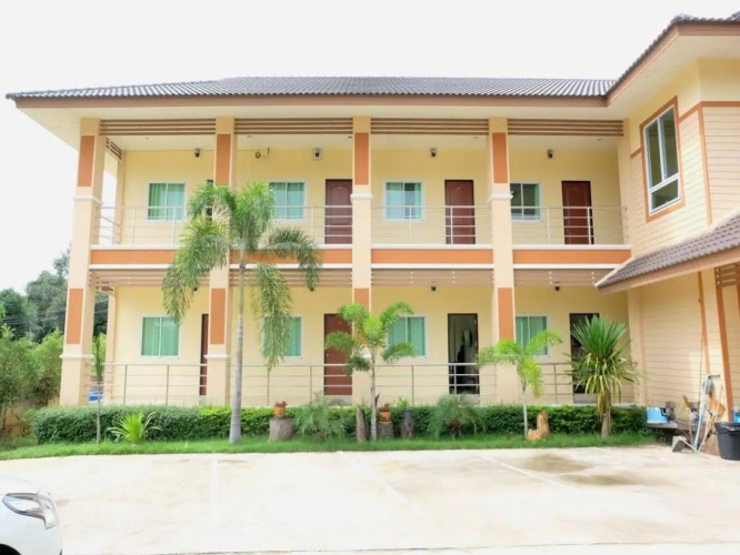 Akesasithorn Resort - Khon Kaen
