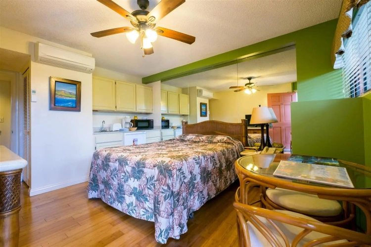 Standard room