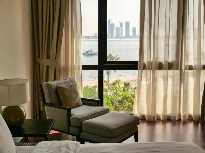 Oceanfront 2BR Apartment With Sea Views