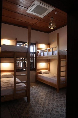 Fi Hostel