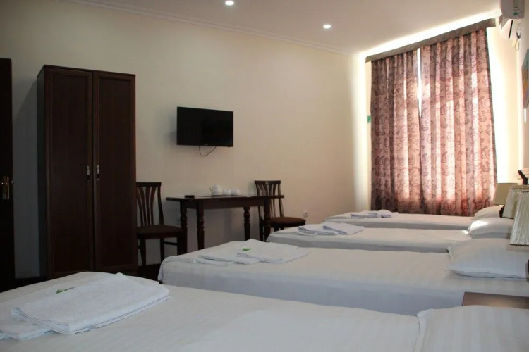 Grand Way Hotel