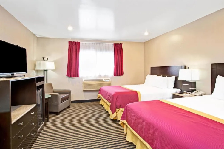 Ramada Marina Del Rey