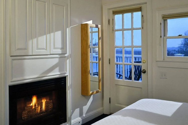 Benchmark Inn