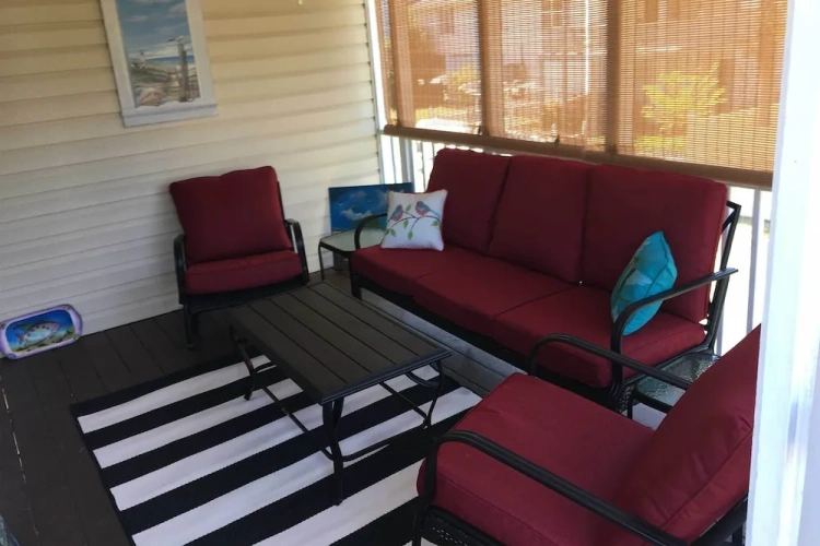 3 Bedrooms Cottage