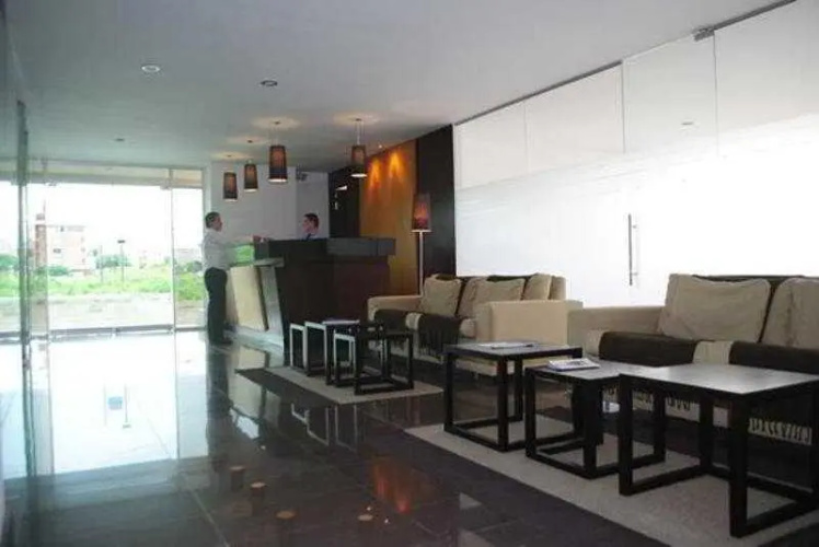 Atlantis Suites