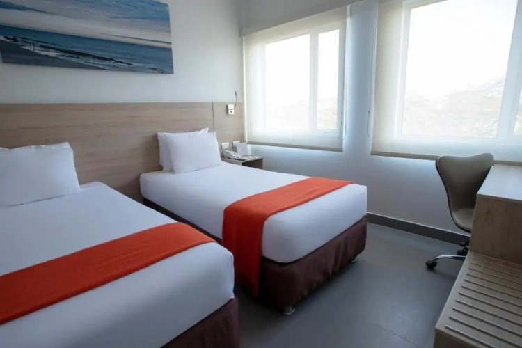 Standard Twin room