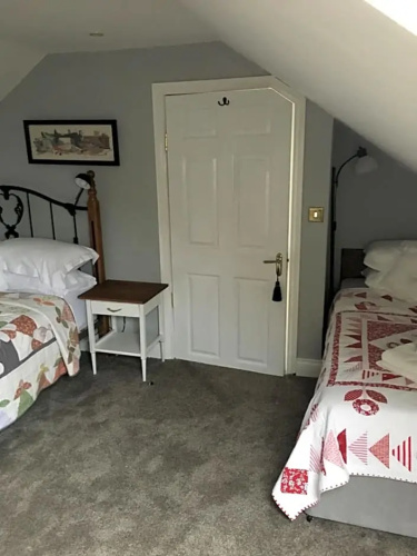 Lyntom House B&B