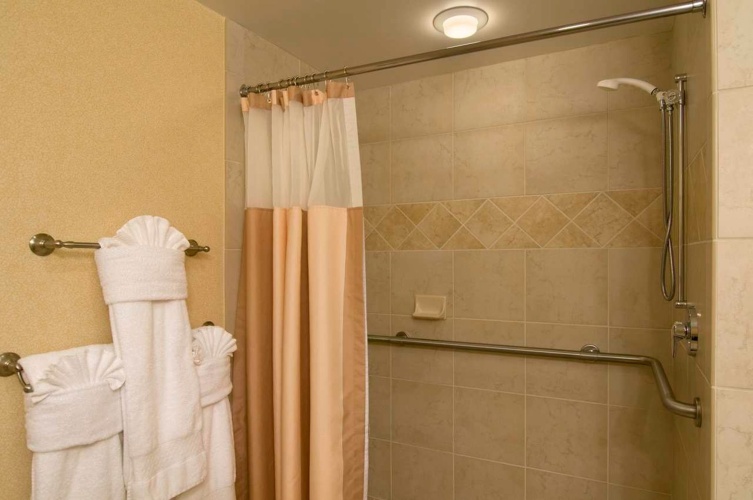 Hilton Raleigh North Hills photo 9