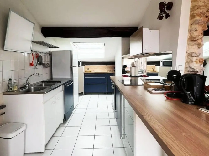 2 Bedrooms Apartment
