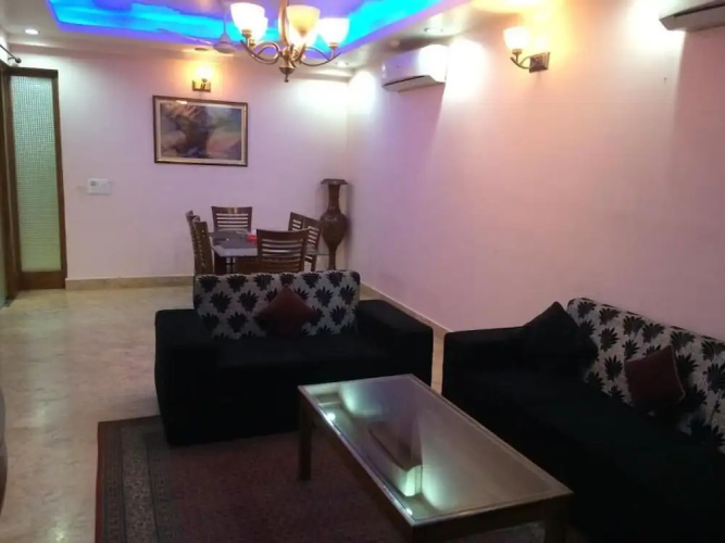 Skylink Suites & Apartments