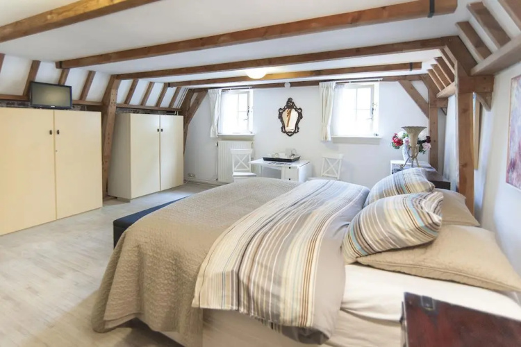 Bed & Breakfast of Art