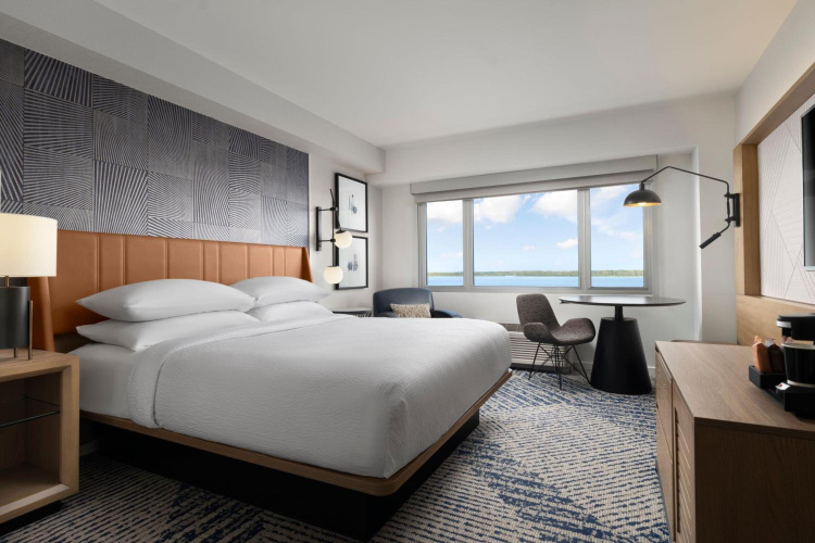 Sheraton Erie Bayfront Hotel photo 6