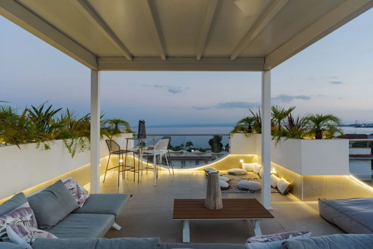 Terrace Jacuzzi - Tropicalia by Wonderful Italy