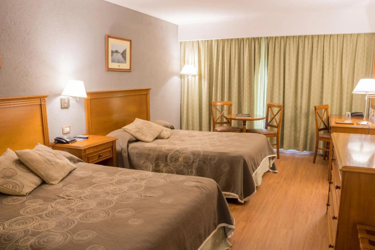 Howard Johnson by Wyndham Rio Cuarto Casino