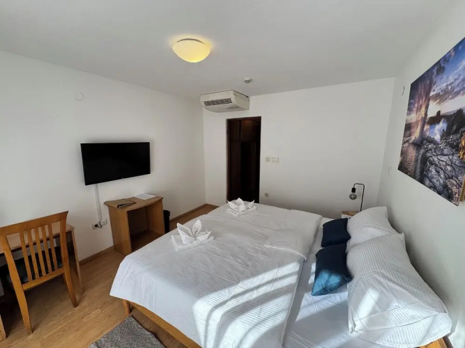 Artena Hotel