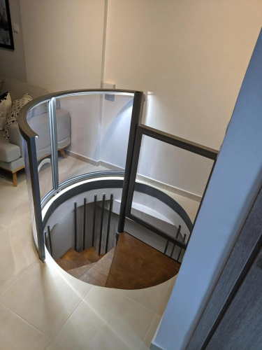 Stylish Ground Floor Maisonette