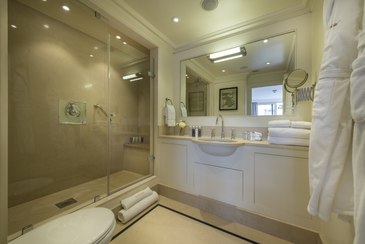 The Capital Hotel, Apartments & Townhouse photo 15