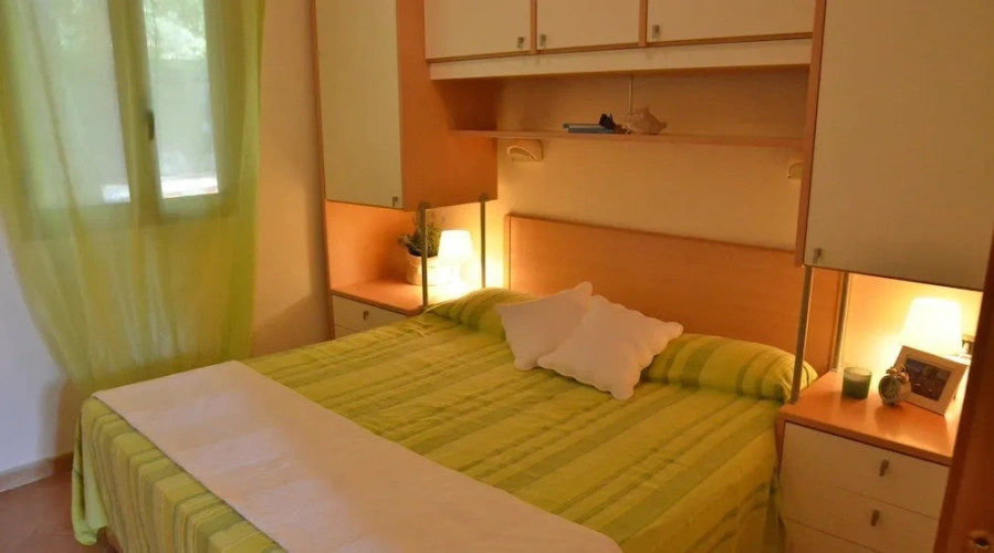 1 Bedroom Bungalow with garden view