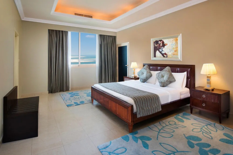 Al Hamra Residence & Village Hotel