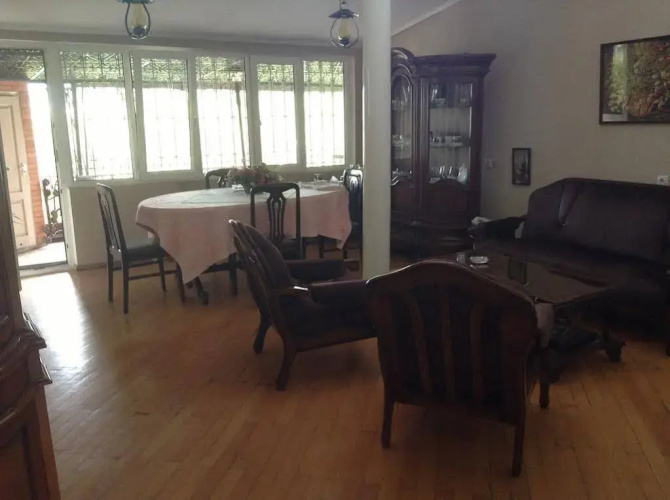 Tsisana Guest House