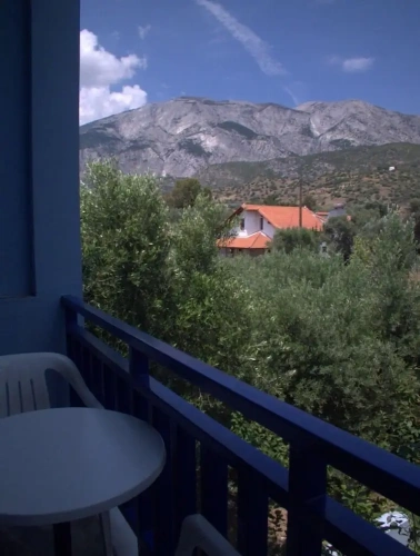 Standard Twin room with balcony and with mountain view