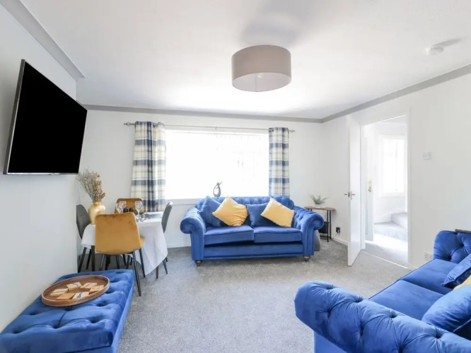 22 Turnberry Road